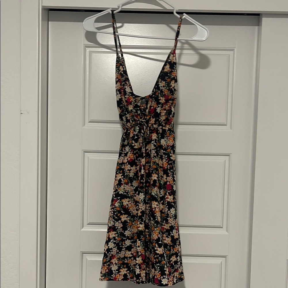Elegant Floral Sundress with Spaghetti Straps